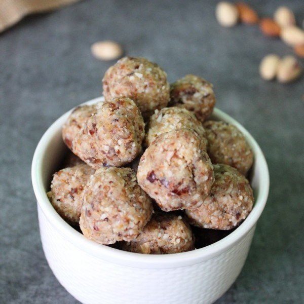 Dry fruits Energy Balls