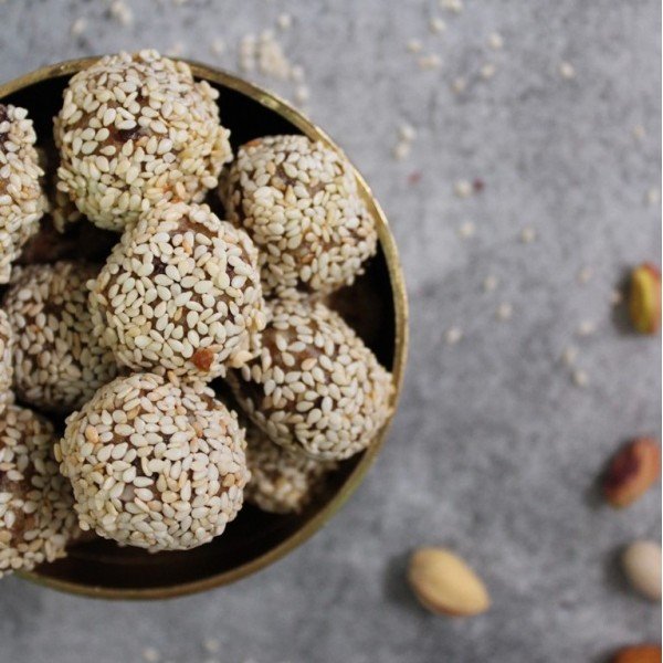  Sesme Coated Energy Balls